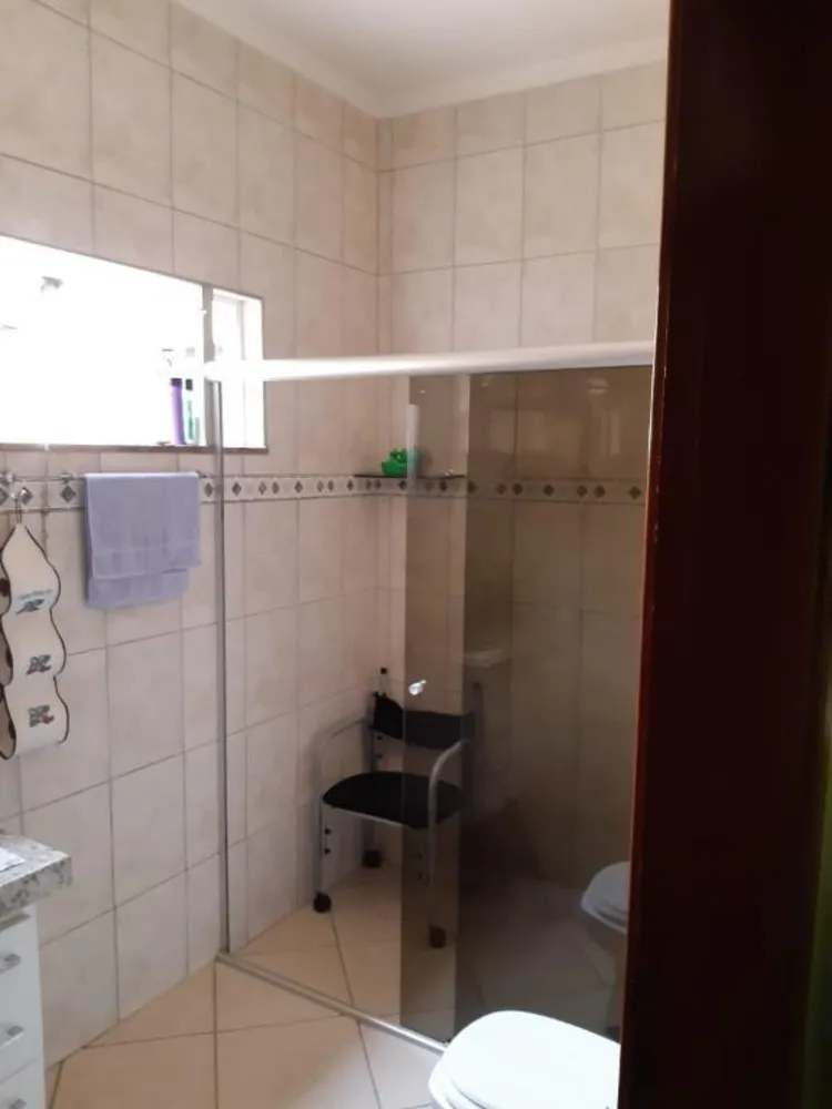 Casa, 3 quartos, 226 m² - Foto 4