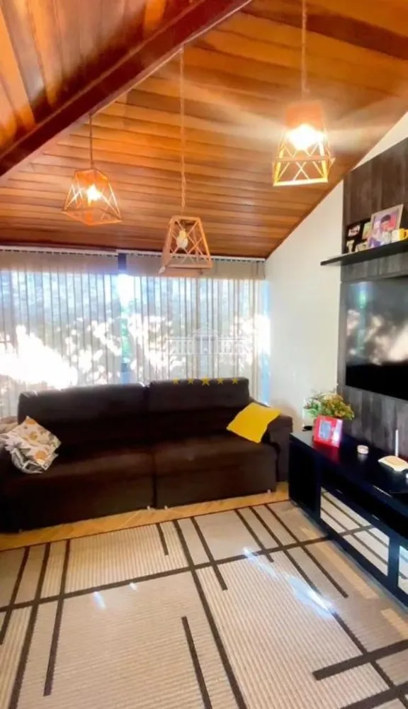 Casa, 3 quartos, 200 m² - Foto 3