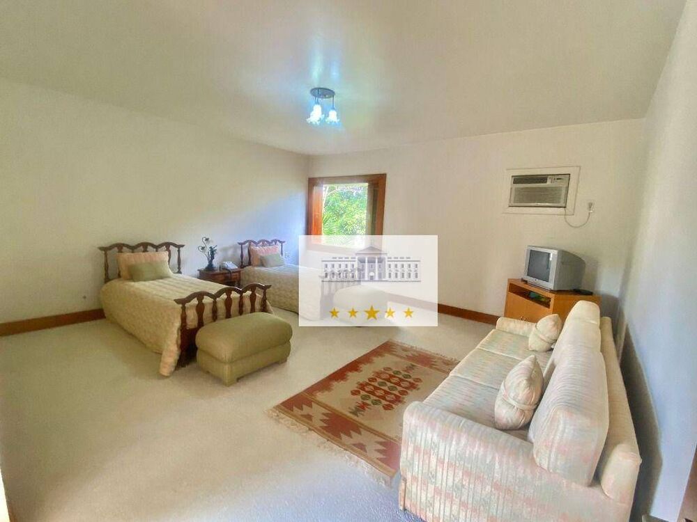 Casa, 6 quartos, 1000 m² - Foto 1