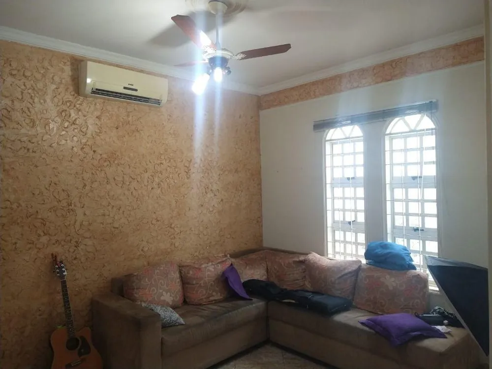 Casa, 3 quartos, 249 m² - Foto 3