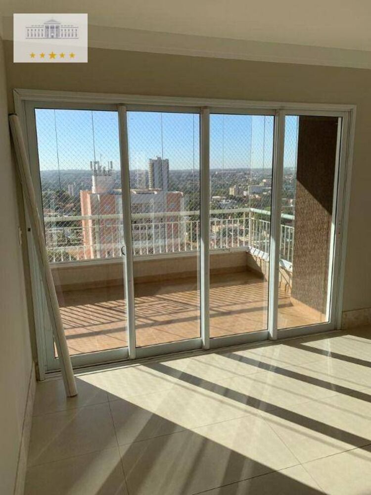 Apartamento, 3 quartos, 160 m² - Foto 1