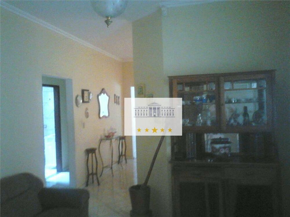 Casa, 3 quartos, 221 m² - Foto 13