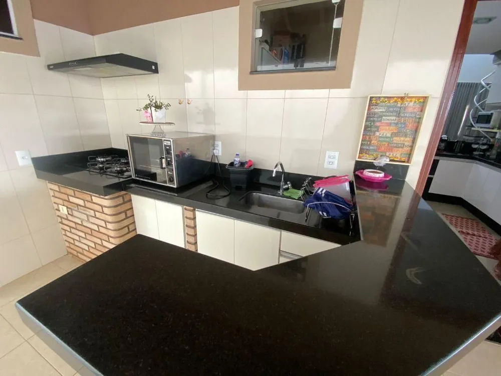 Chácara, 3 quartos, 525 m² - Foto 3