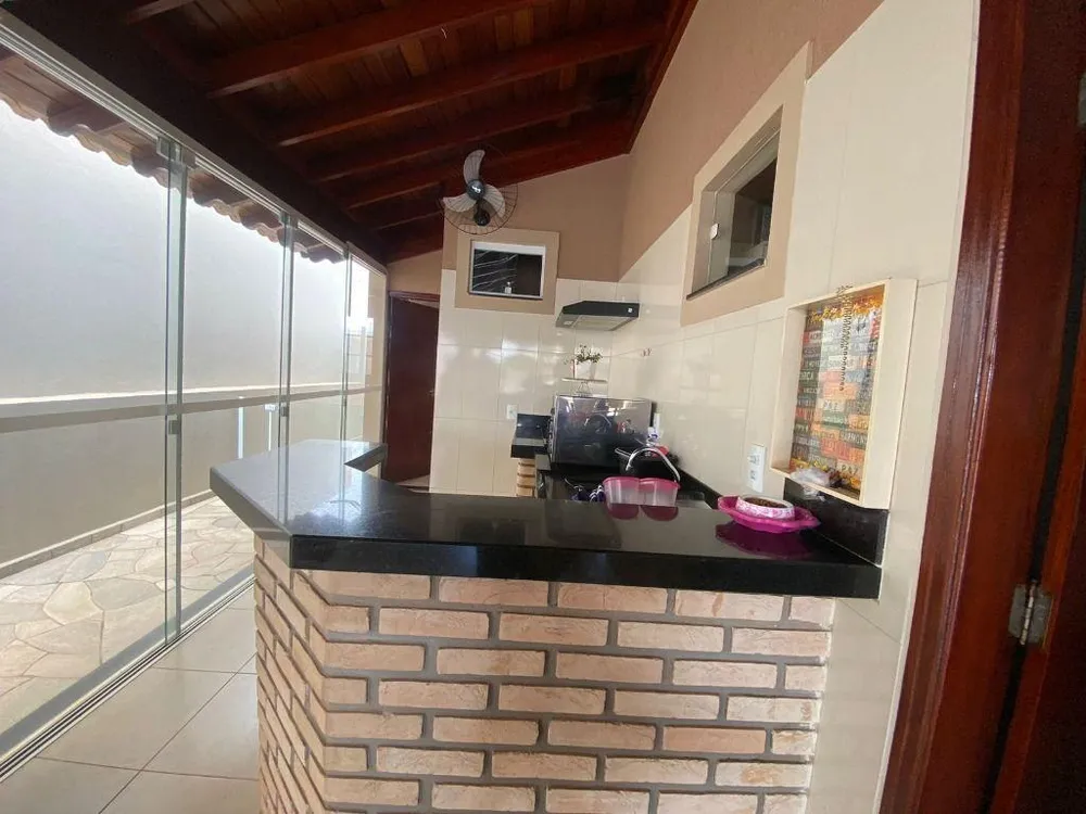 Chácara, 3 quartos, 525 m² - Foto 2