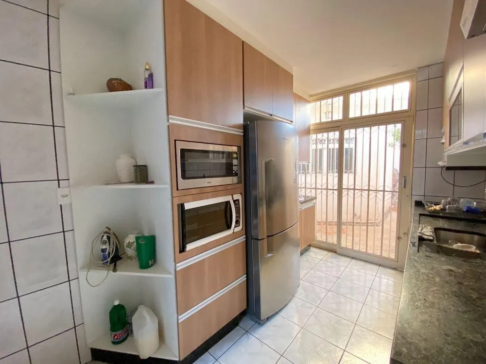 Sobrado, 5 quartos, 270 m² - Foto 3