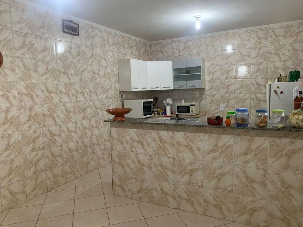Casa, 3 quartos, 164 m² - Foto 1