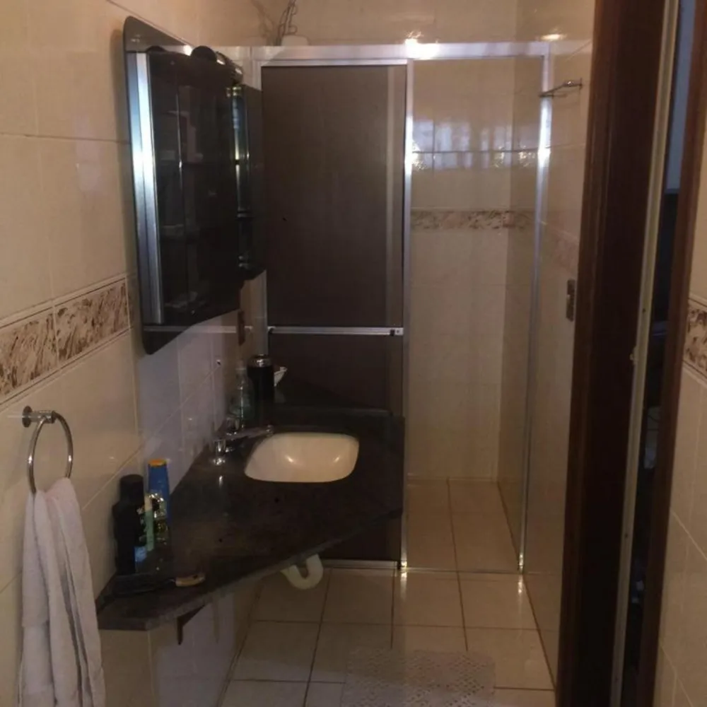 Casa, 3 quartos, 246 m² - Foto 1