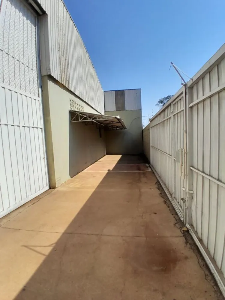 Depósito-Galpão, 860 m² - Foto 3