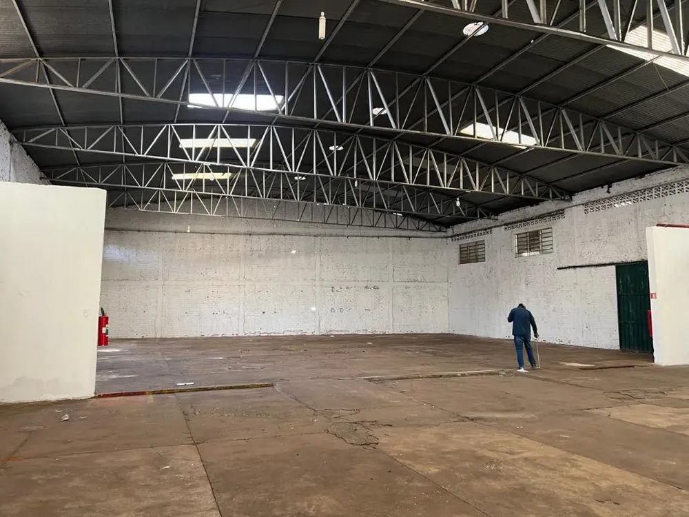 Depósito-Galpão, 860 m² - Foto 2