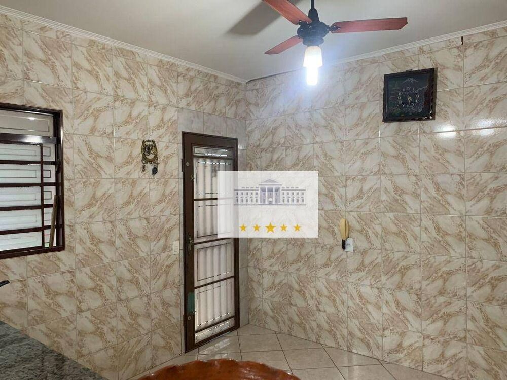 Casa, 3 quartos, 164 m² - Foto 5