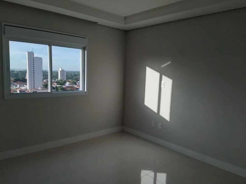 Apartamento, 4 quartos, 273 m² - Foto 2