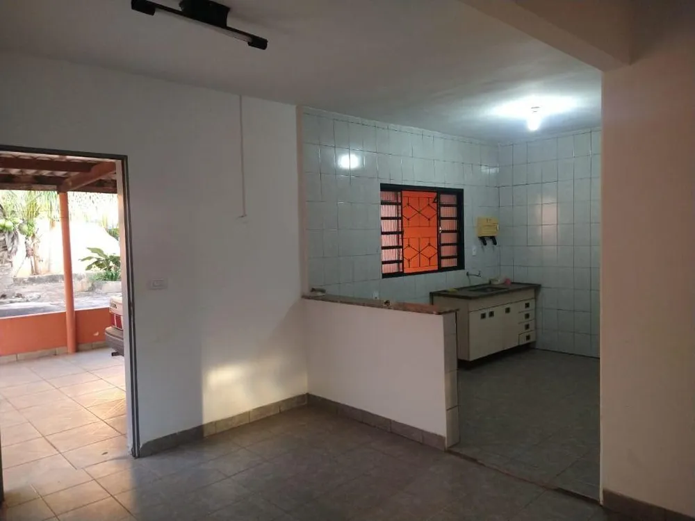 Casa, 3 quartos, 183 m² - Foto 1