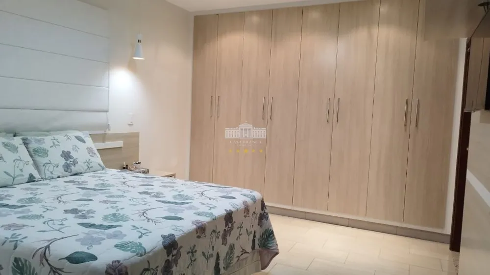 Casa, 3 quartos, 192 m² - Foto 2