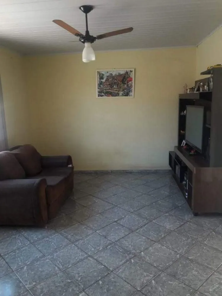 Casa, 5 quartos, 130 m² - Foto 1