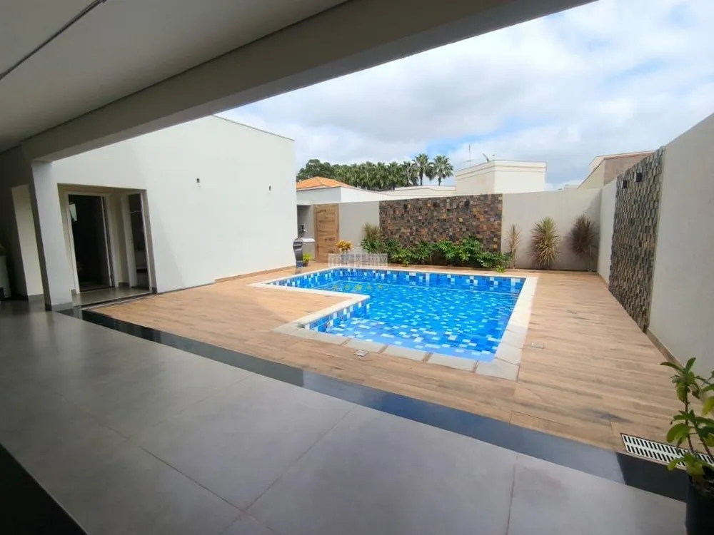 Sobrado, 3 quartos, 340 m² - Foto 1