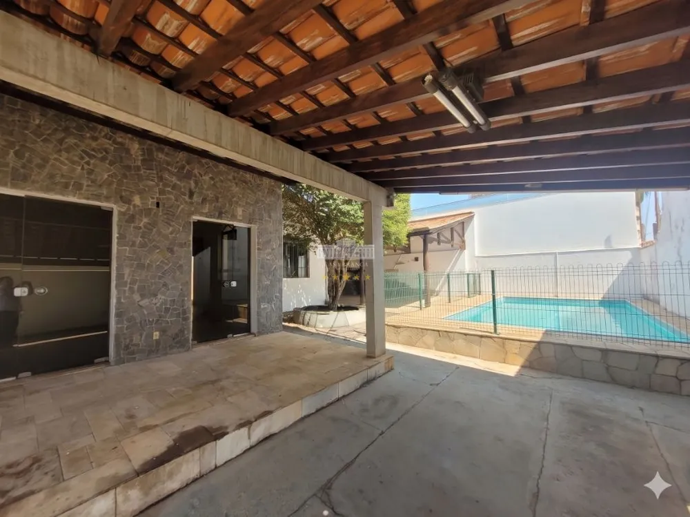 Casa, 3 quartos, 636 m² - Foto 2