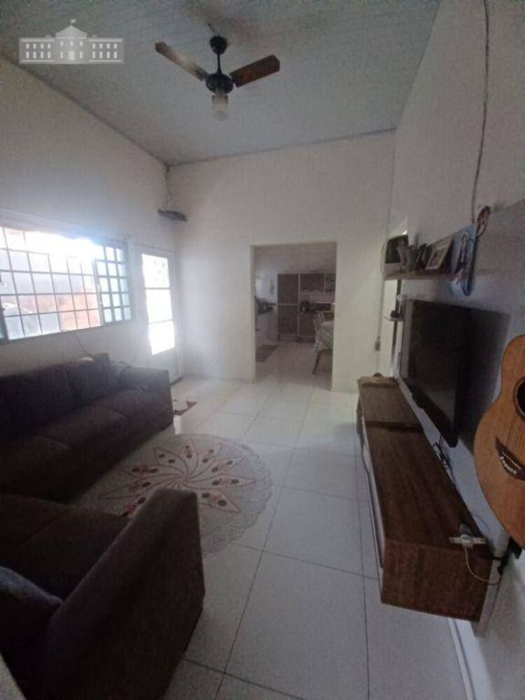 Casa à venda com 2 quartos, 115m² - Foto 3