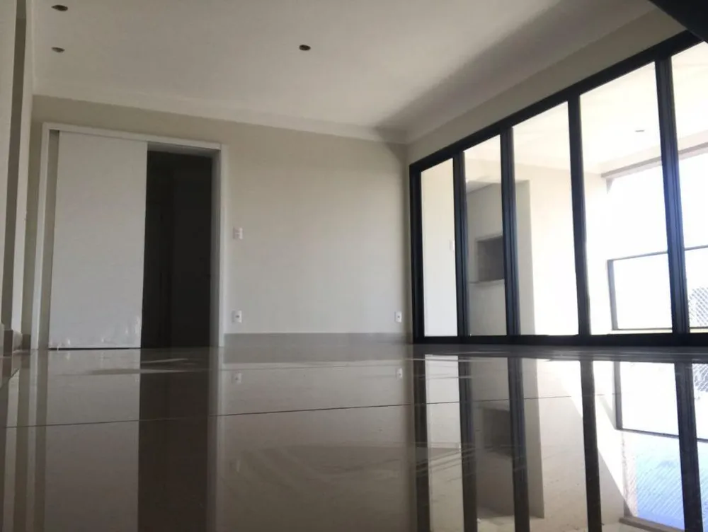 Apartamento, 3 quartos, 142 m² - Foto 1
