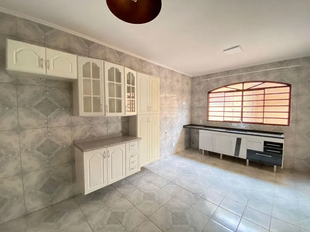 Casa, 3 quartos, 190 m² - Foto 4