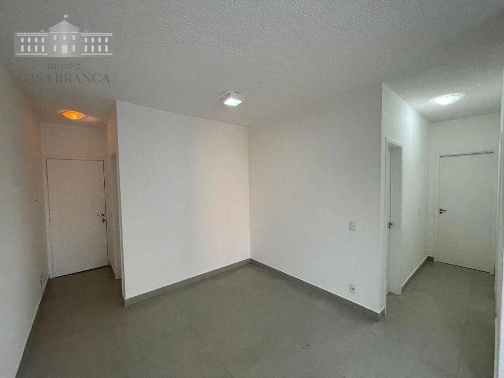 Apartamento à venda com 3 quartos, 66m² - Foto 2