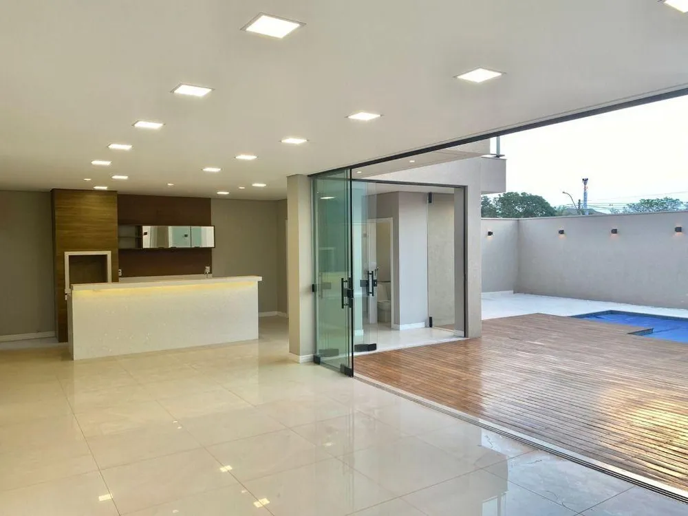 Sobrado, 4 quartos, 319 m² - Foto 2