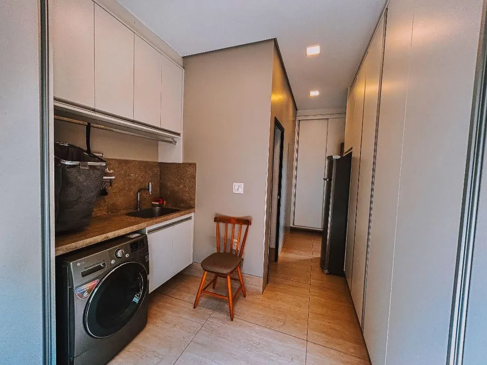 Casa, 4 quartos, 330 m² - Foto 2