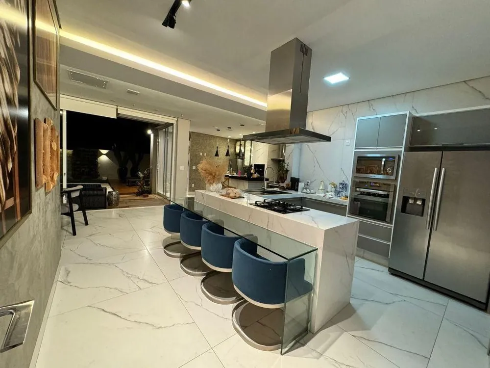 Sobrado, 3 quartos, 288 m² - Foto 3