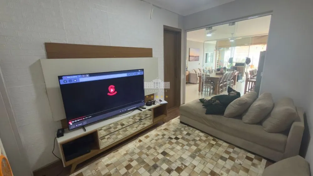 Casa, 3 quartos, 225 m² - Foto 1