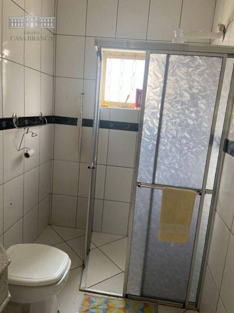 Casa, 3 quartos, 204 m² - Foto 6