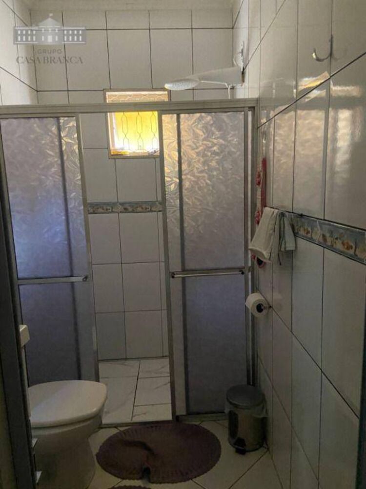 Casa, 3 quartos, 204 m² - Foto 4