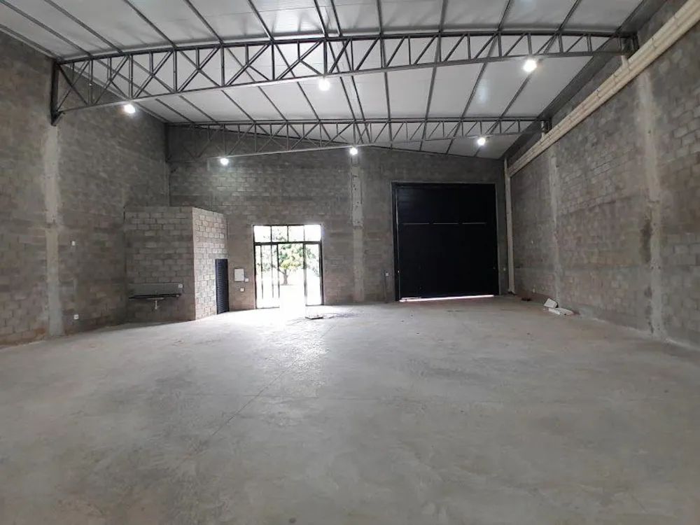 Depósito-Galpão, 749 m² - Foto 2