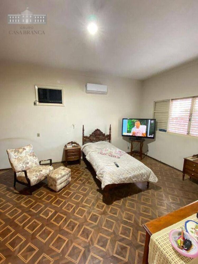 Sobrado, 4 quartos, 670 m² - Foto 5