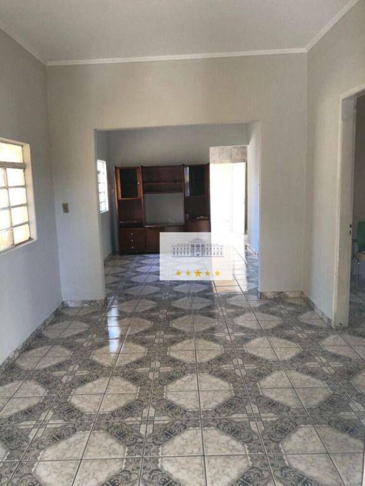 Casa, 3 quartos, 15294 m² - Foto 1