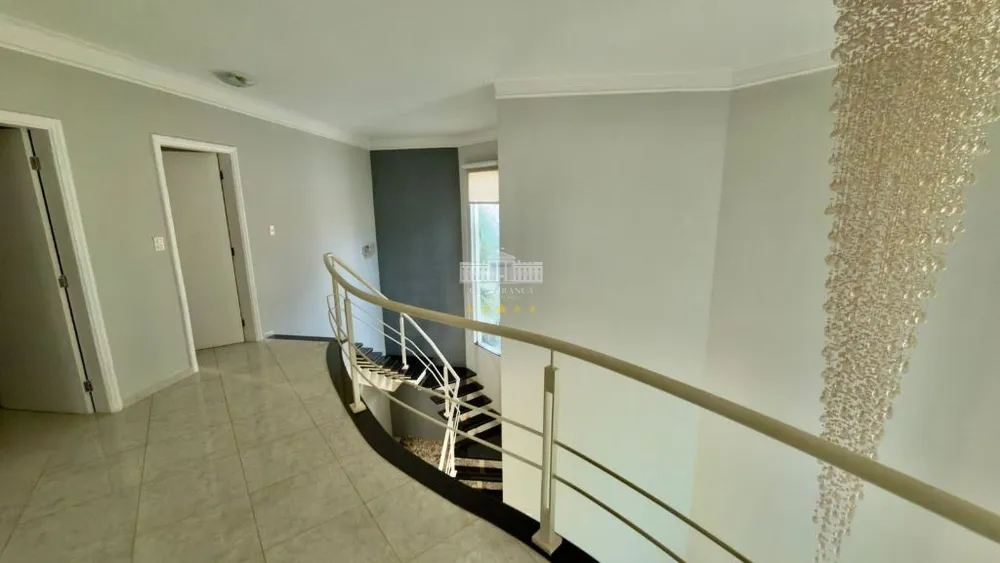 Sobrado, 3 quartos, 325 m² - Foto 3
