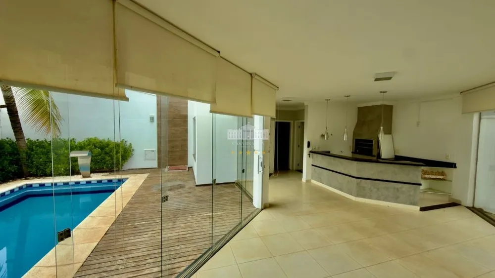 Sobrado, 3 quartos, 325 m² - Foto 1