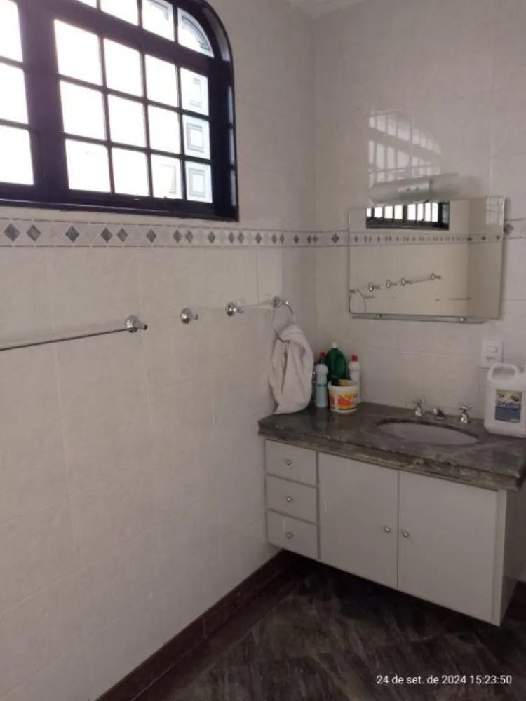 Casa, 3 quartos, 210 m² - Foto 2