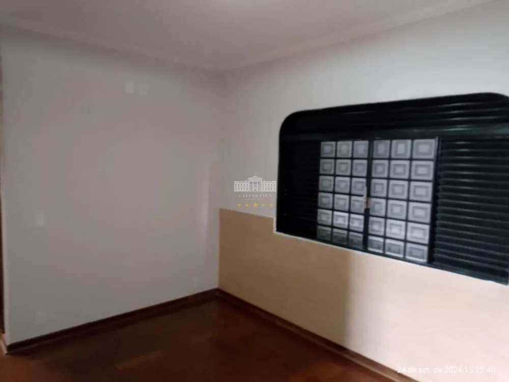 Casa, 3 quartos, 210 m² - Foto 3