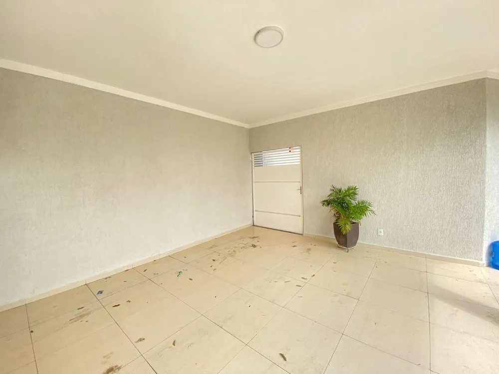 Casa, 2 quartos, 209 m² - Foto 3