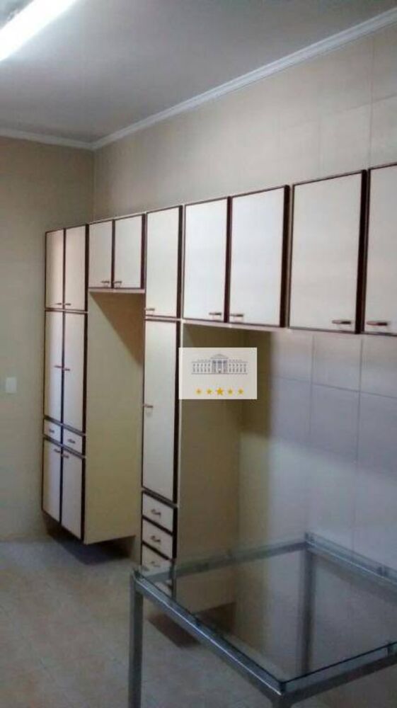 Apartamento, 3 quartos, 228 m² - Foto 1