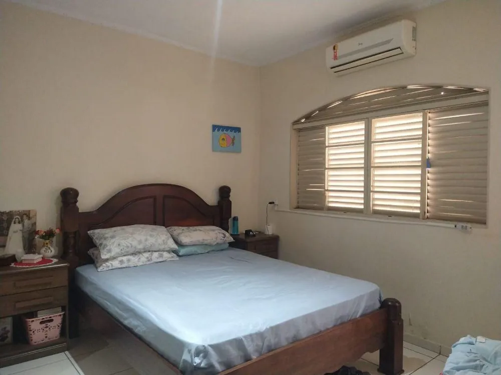 Casa, 3 quartos, 223 m² - Foto 3