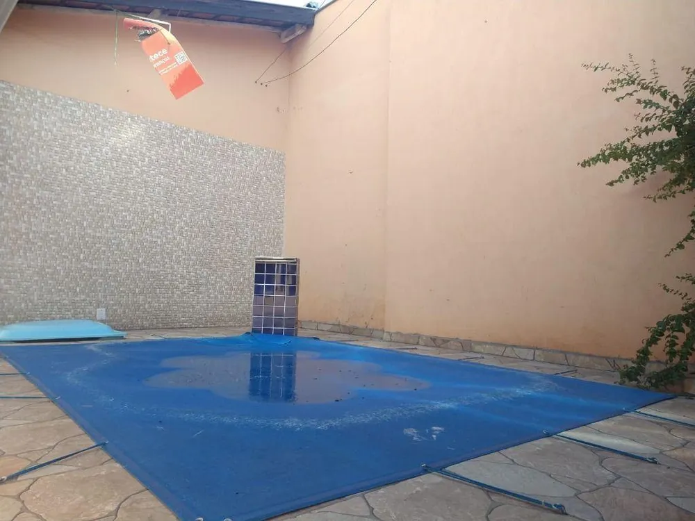 Casa, 3 quartos, 223 m² - Foto 1