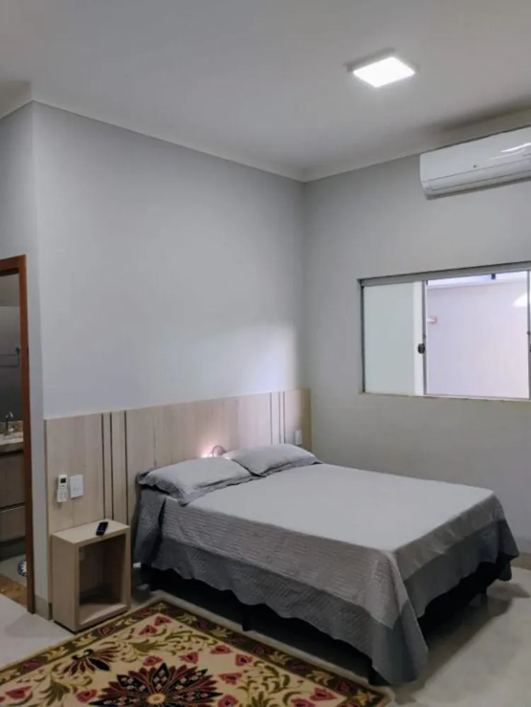 Chácara, 4 quartos, 565 m² - Foto 1