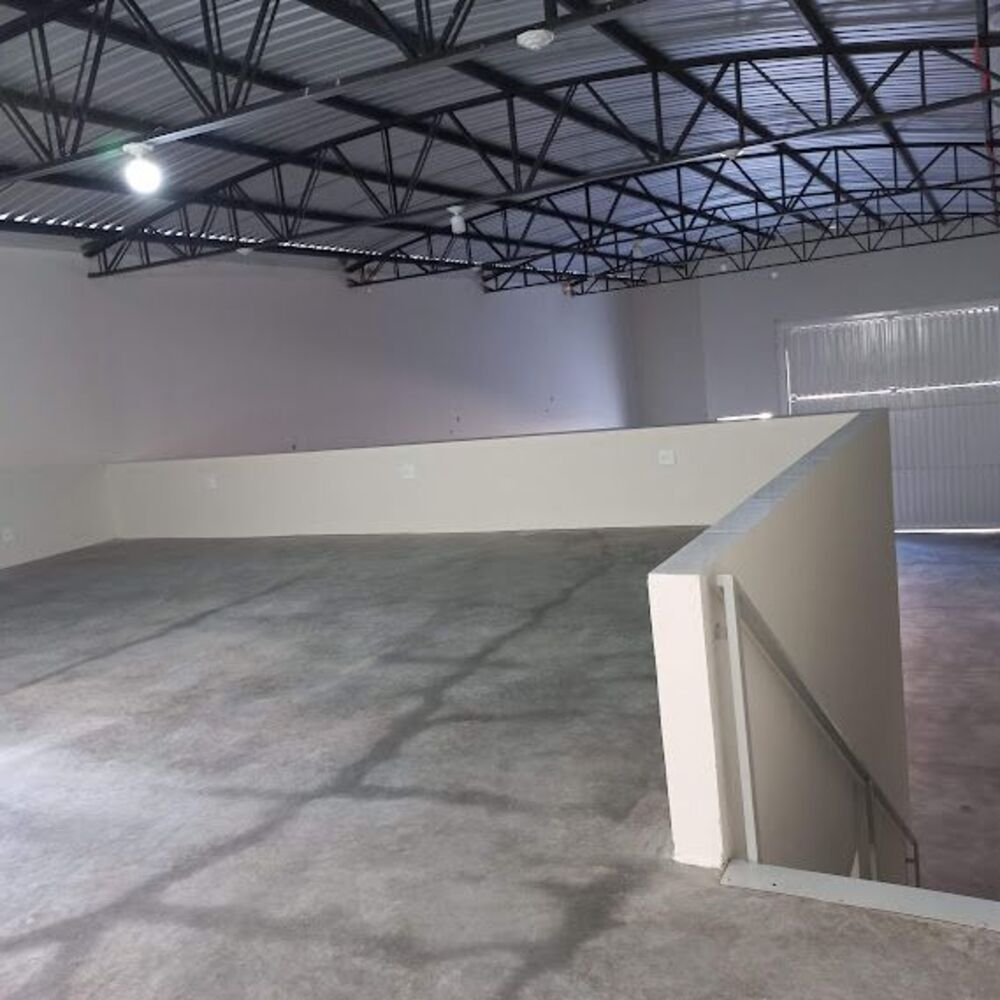 Depósito-Galpão-Armazém para alugar, 350m² - Foto 3