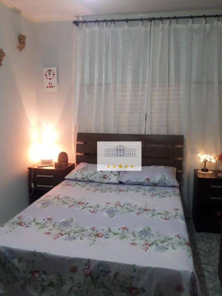 Casa à venda com 4 quartos, 280m² - Foto 4