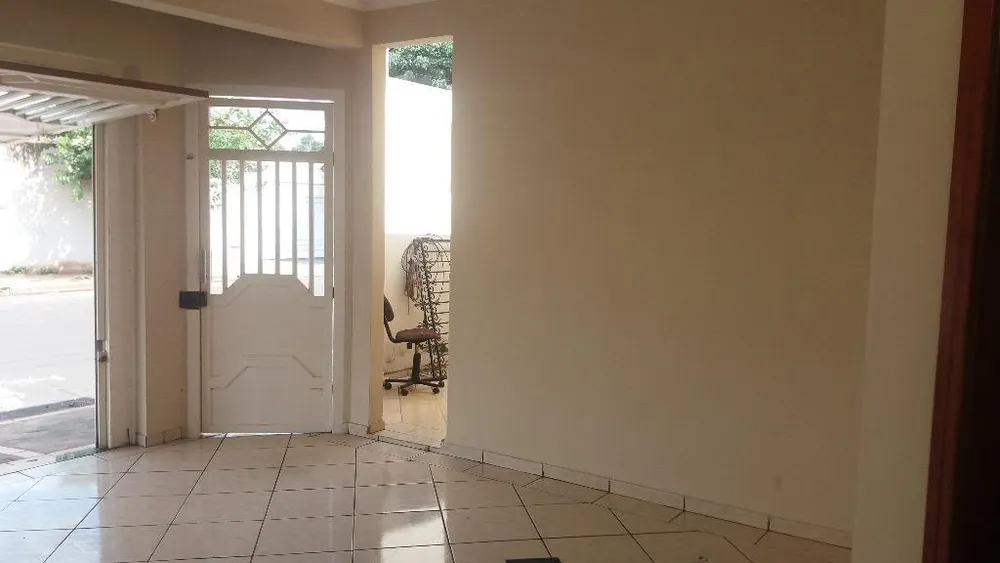 Casa, 3 quartos, 173 m² - Foto 1