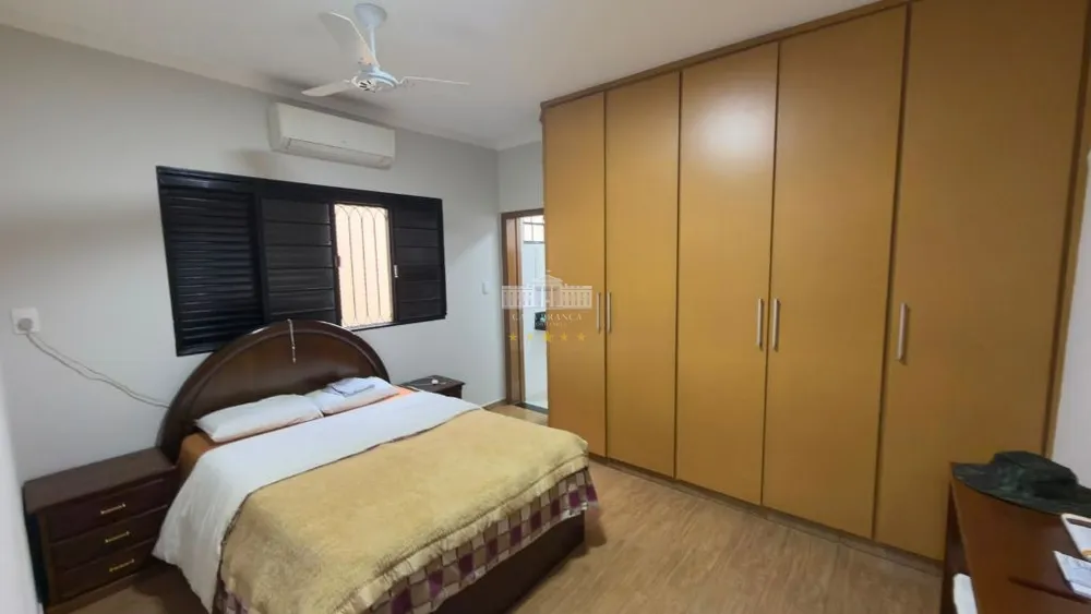Casa, 4 quartos, 309 m² - Foto 3