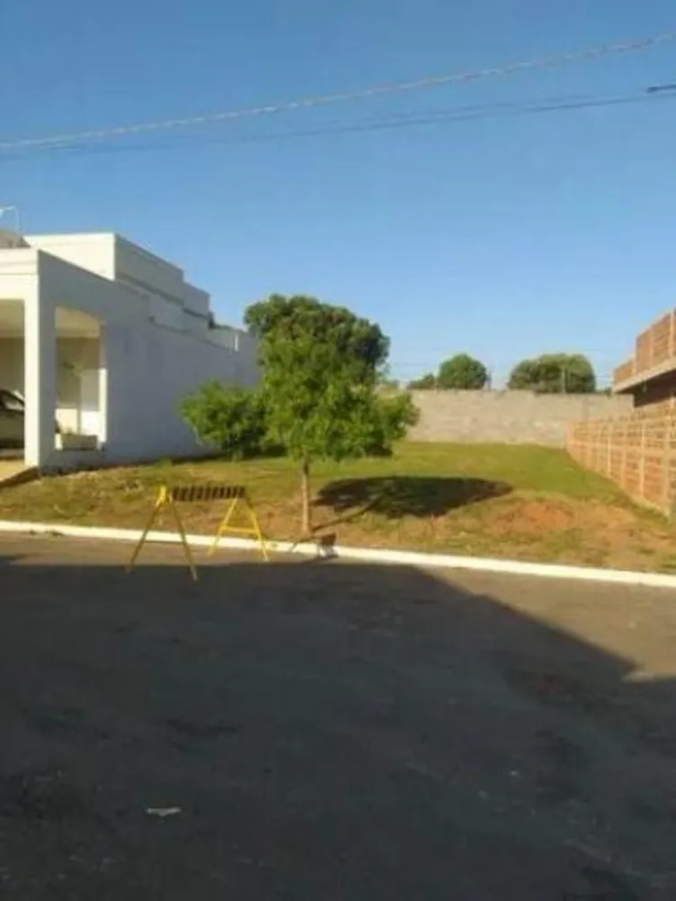 Terreno, 300 m² - Foto 2