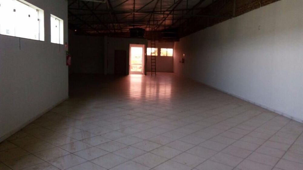 Loja-Salão para alugar, 270m² - Foto 1