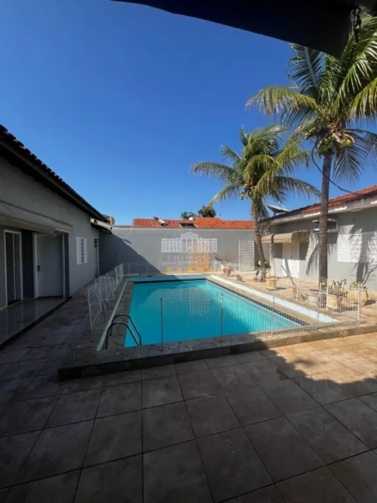 Casa, 4 quartos, 342 m² - Foto 1