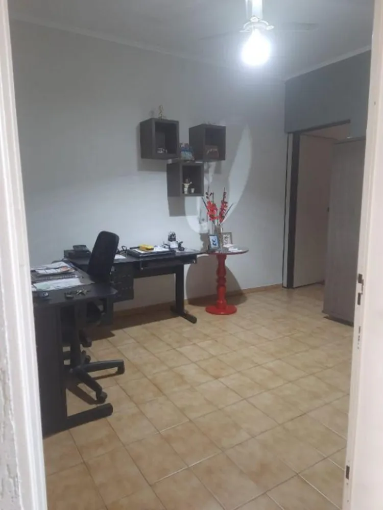 Casa, 3 quartos, 211 m² - Foto 3